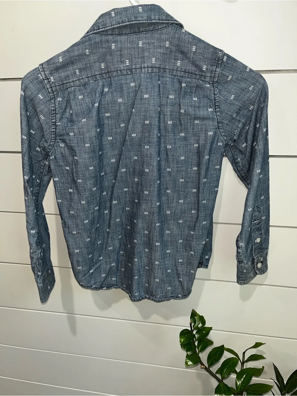 The Children's Place Blue Patterned Chambray Button-Down Shirt